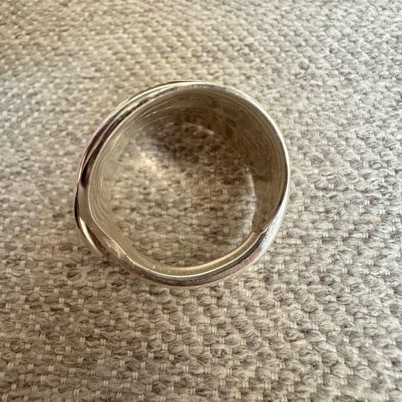 Silver Saddle Spoon Ring - Picture 11 of 16